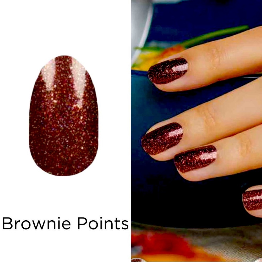 Color Street 100% dry nail polish strips! #browniepoints
